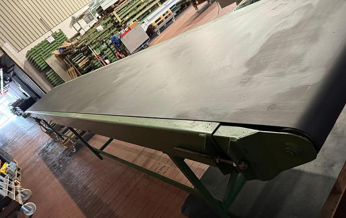 Gebraucht 8,12 Meter Förderband/ Gurtband/ Fördertechnik motorisiert