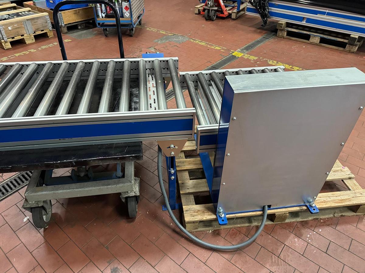 Used 2016 RBS Förderanlagen GmbH pneumatischer Heber inklusive Rollenbahn