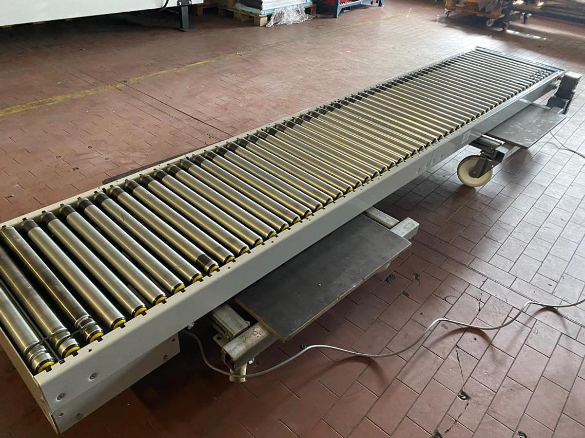 Used AMI Fördertechnik Rollenbahn/Flachriemen - motorisiert