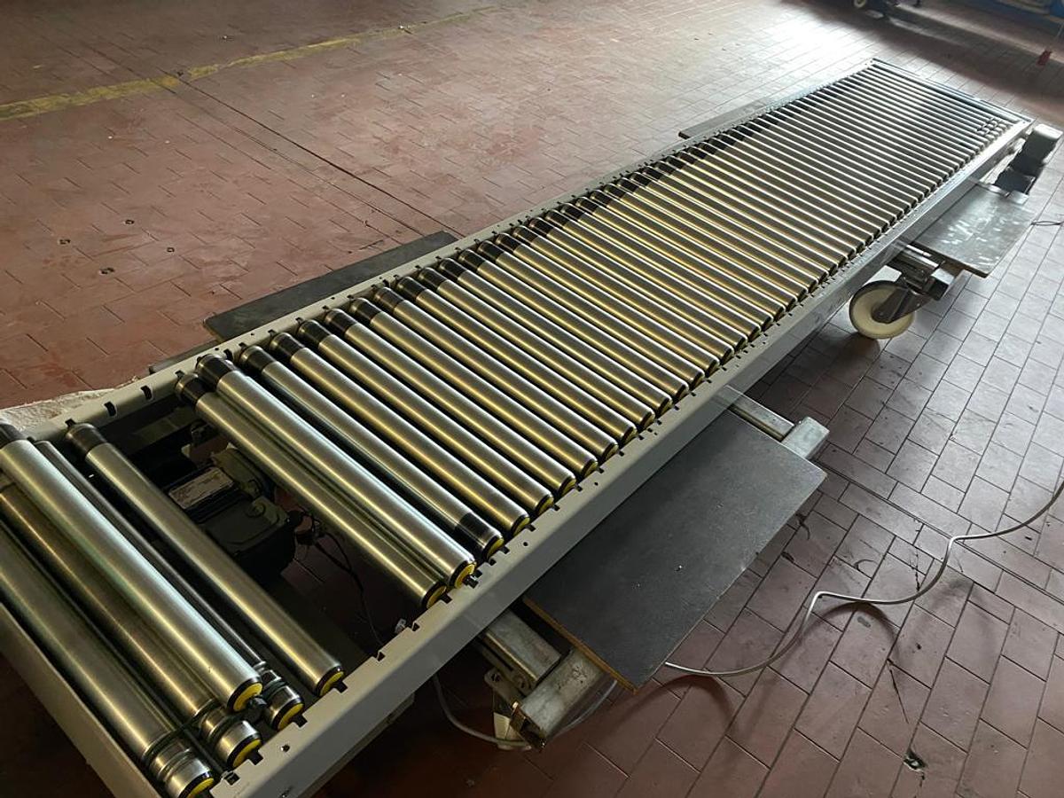 Used AMI Fördertechnik Rollenbahn/Flachriemen - motorisiert
