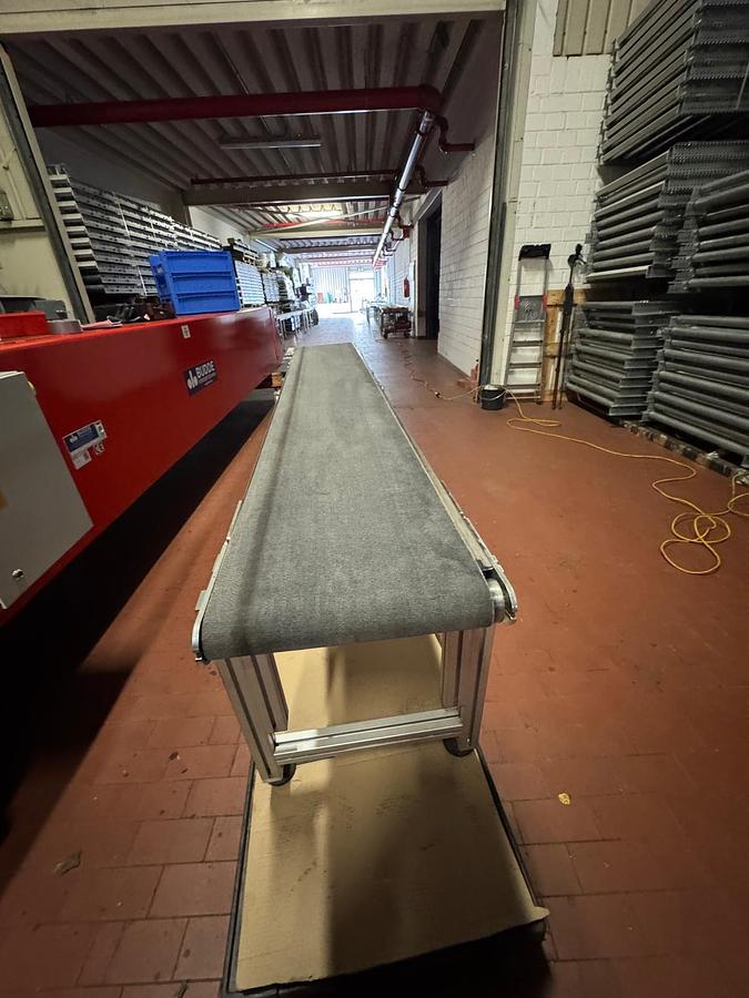 Used Schunk Fördertechnik GmbH, 2060 mm Gurtbandförderer, Gurtband, Förderband