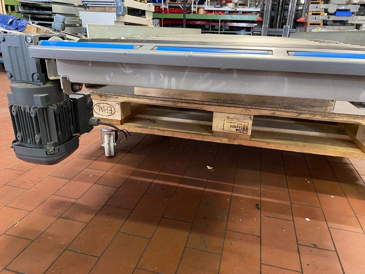 Used AMI Fördertechnik Rollenbahn mit Antrieb