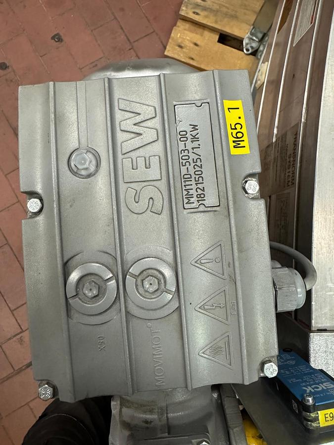 Used 2004 Transnorm Kurvengurtbandförderer 45 Grad mit Antrieb