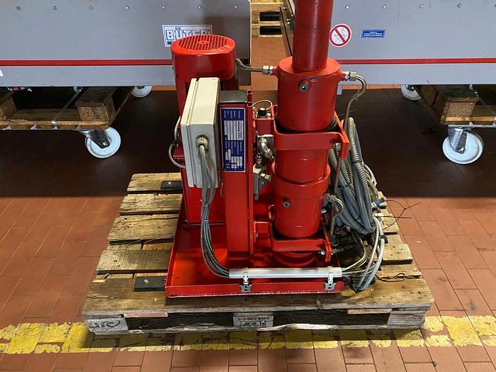 Gebraucht 2010 Büter BB2 1500/3 PL Hebetisch 2620x1350