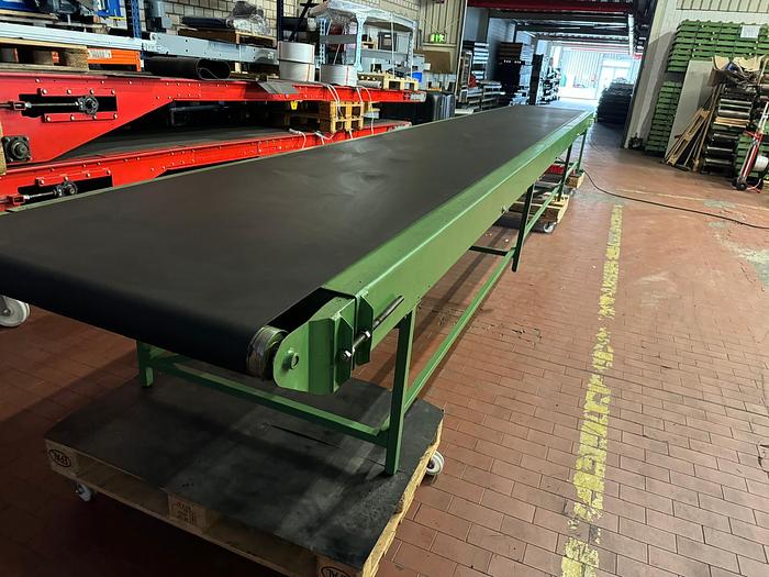 Gebraucht 8,12 Meter Förderband/ Gurtband/ Fördertechnik motorisiert