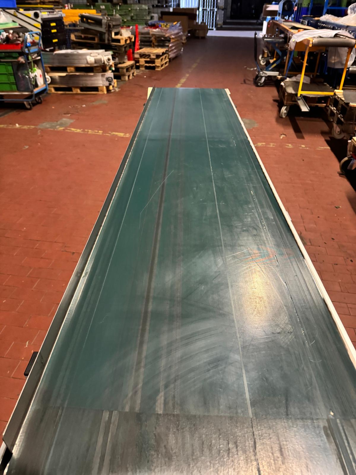 Used Schunk Fördertechnik GmbH Gurtbandförderer, Gurtband, Förderband, 2560 mm
