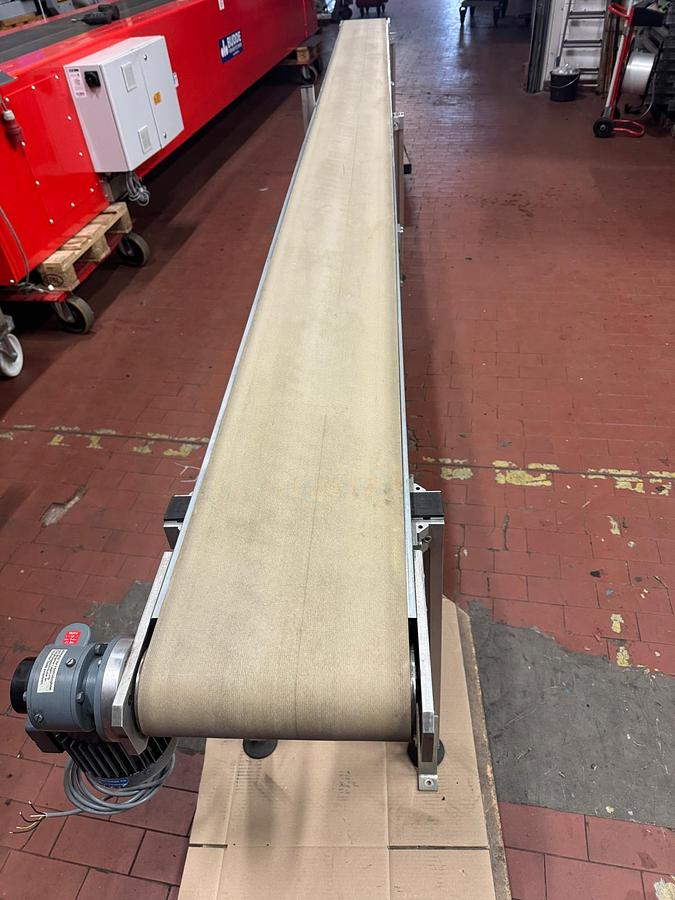 Used 2010 Schunk Fördertechnik GmbH Gurtbandförderer, Förderband, Gurtband 5110 mm