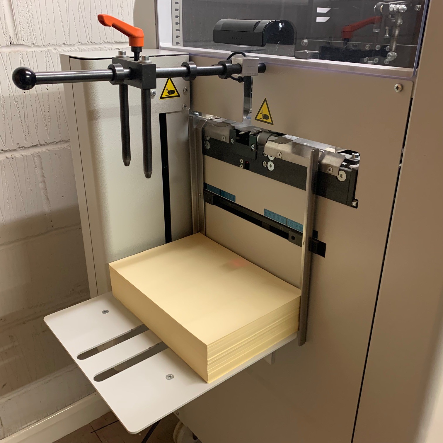 Used Renz AP300 Compact Automatic Punch