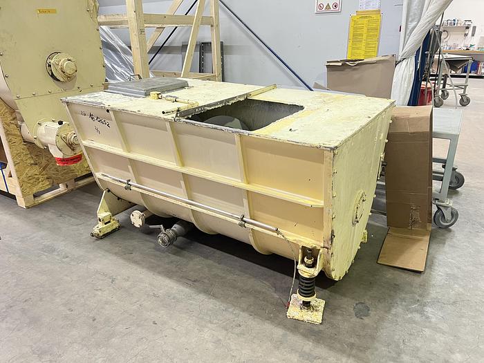 Gebraucht Zweiwellen-Ausstoß-Mischkneter BEETZ Type MK-2/500 mit ca. 500 Liter Nutzinhalt.