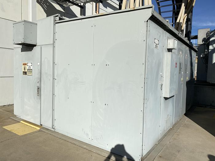 Used METALCLAD SWITCHGEAR SERIES 5 SQAURE D OUTDOOR ELECTRICAL