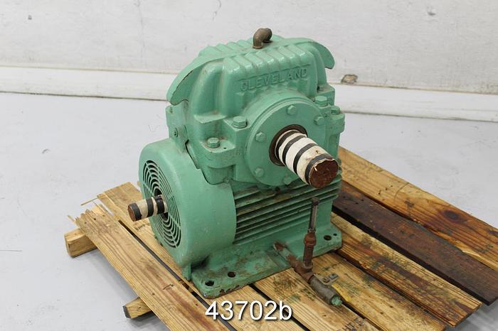 Used Cleveland 80AF Right Angle Dual Output Shaft Gear Box, 15.5/1 Ratio #43702