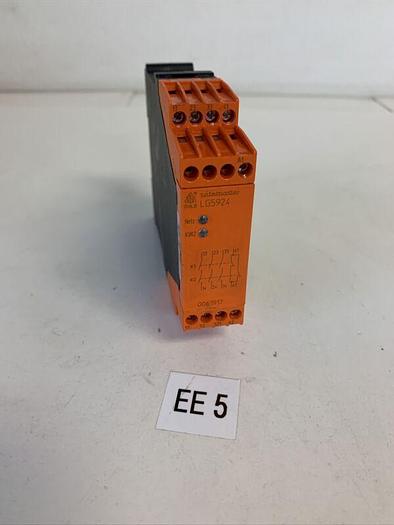 Used Dold LG5924.48/61 E Dold & Sohne Safemaster Safety Relay Emergency Stop