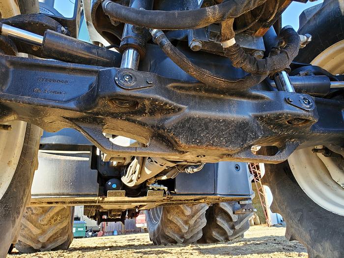 Used 2017 New Holland T8.380 Tractor w/ CVT Trans ** 2000 Hrs **