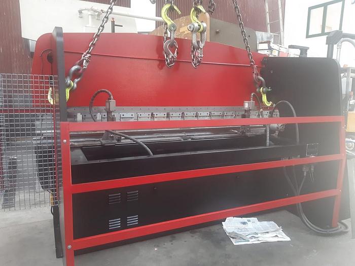 Usato PIEGATRICE SCHIAVI IDRAULICA 3000x100 TON