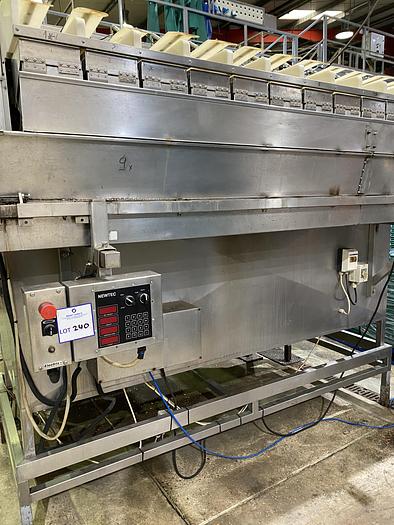 Used Newtec 2012 XBG double drop conveyor. Serial no-4949 YOM-1999