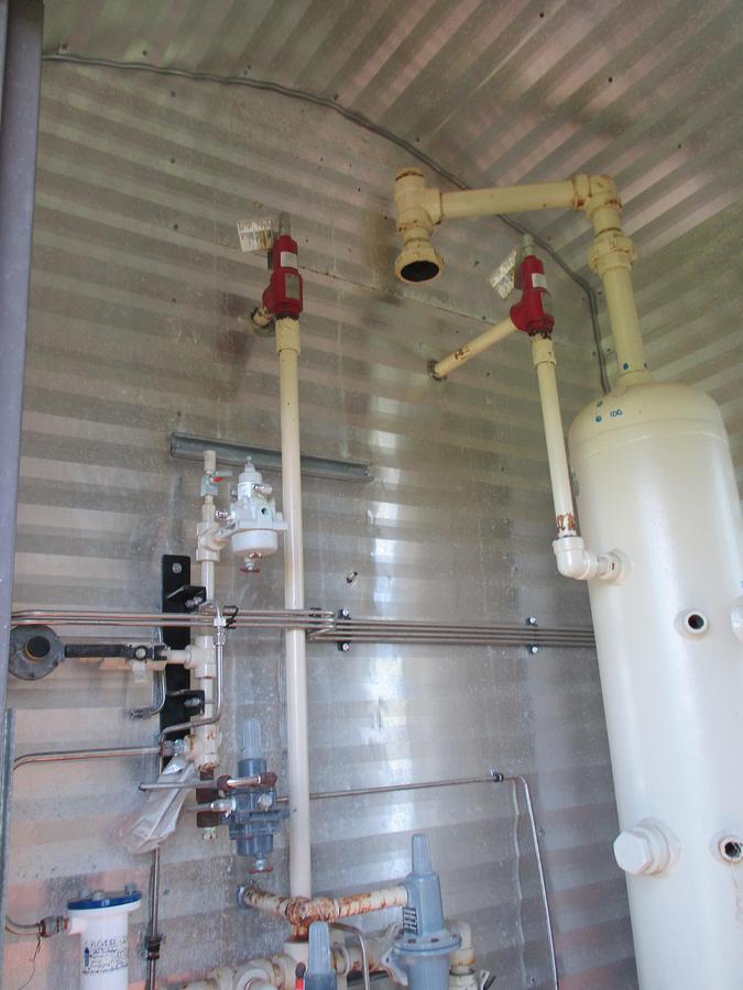 Used 12" 1440 PSI Vertical Sweet Nusco Separator