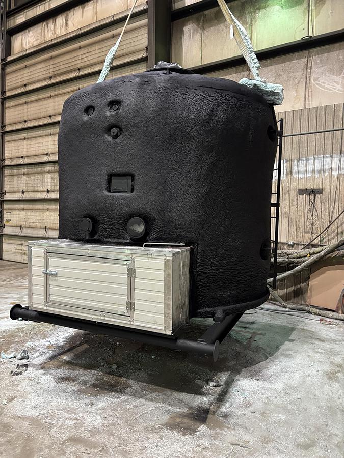 Refurbished 50 BBL Insulated Tank with Enclosure