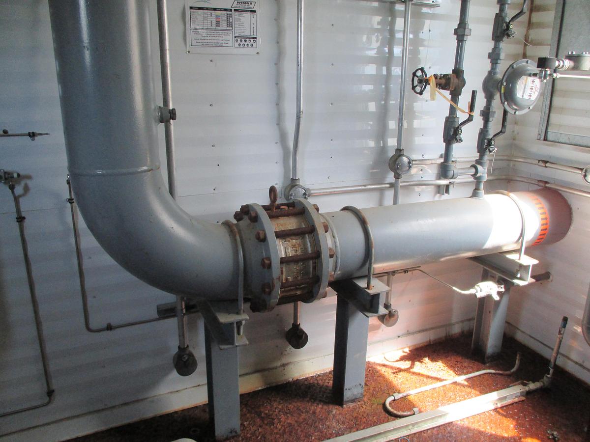 Used 30" 275 PSI Vertical Inlet Separator