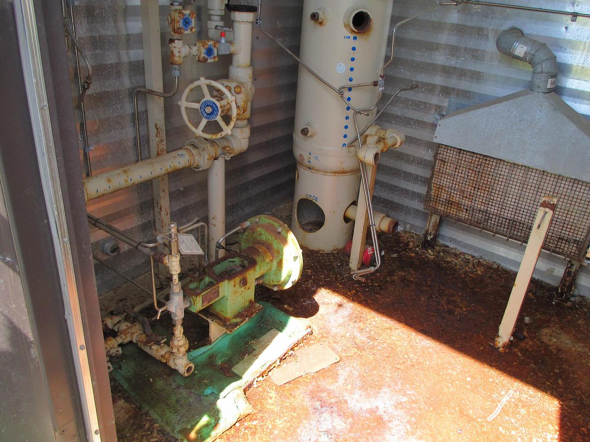 Used 12" 1440 PSI Vertical Sweet Nusco Separator