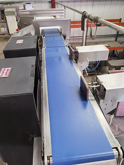 Used Loma Systems Combi 7000 metal detector / checkweigher