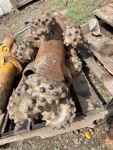 Used 15" Roller 5-Cone Hole Opener 8-3/4" Tricone Bit
