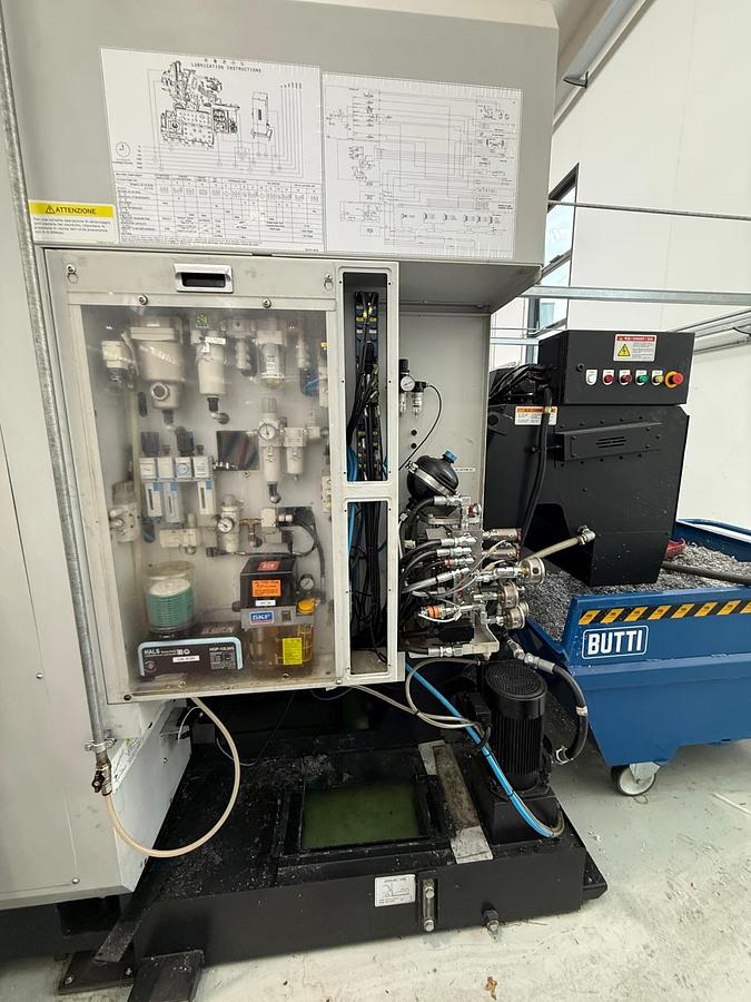 Usato CENTRO DI LAVORO DVF 6500 SIMENS