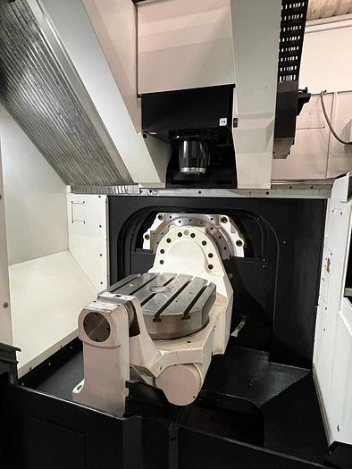 Usato 2016 MAZAK VARIAXIS J 600