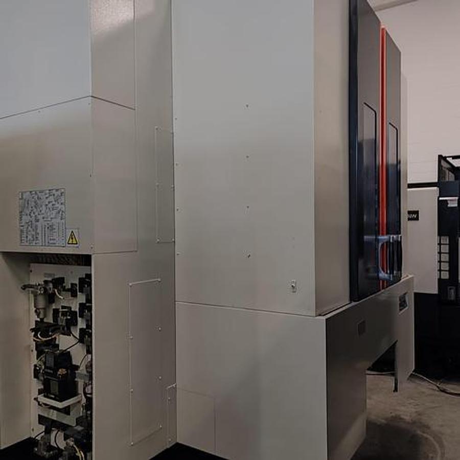 Usato CENTRO DI LAVORO ORIZZONTALE MAZAK MOD. HCN-6000