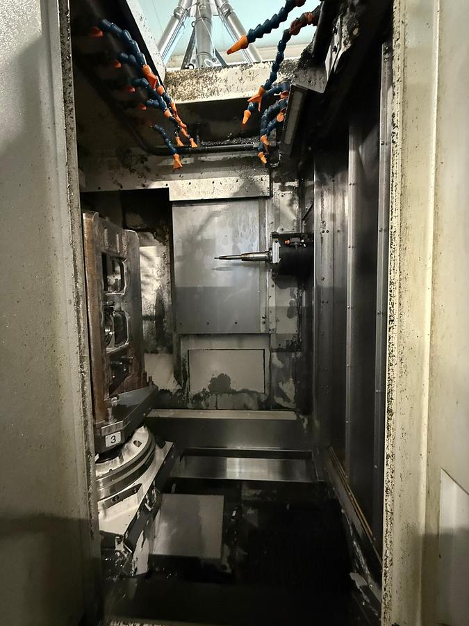 Usato CENTRO DI LAVORO CNC ORIZZONTALE OKUMA MB-400H 6 PALLET