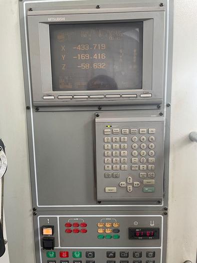 Usato CENTRO DI LAVORO VERTICALE SHE HONG OMNIS