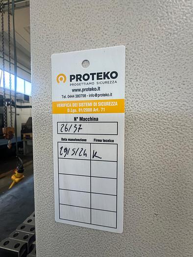 Usato Centro di lavoro verticale cnc Fanuc Mod. Robodrill æ-D21LiB5