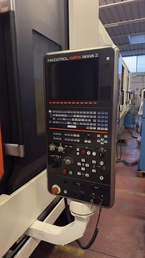 Usato 2016 MAZAK VTC 820/30