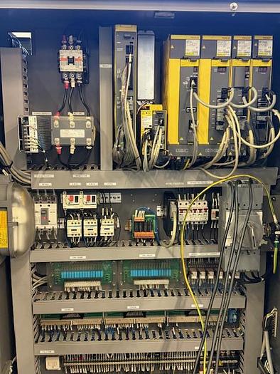 Usato TORNIO ORIZZONTALE CNC HWACHEON CUTEX 160
