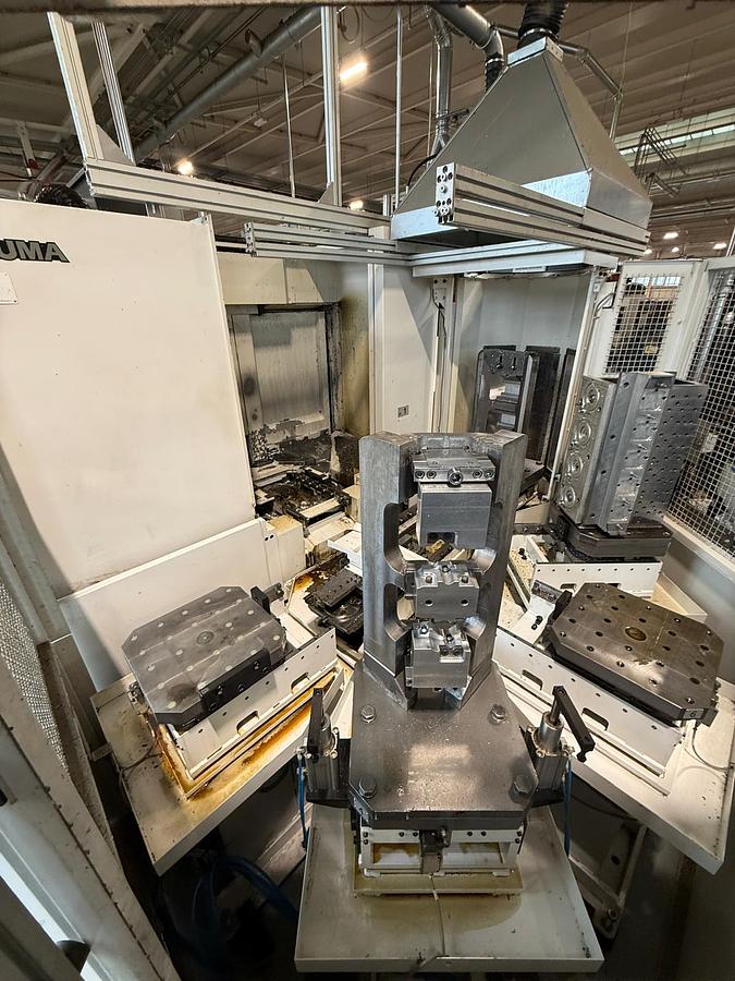 Usato CENTRO DI LAVORO CNC ORIZZONTALE OKUMA MB-400H 6 PALLET
