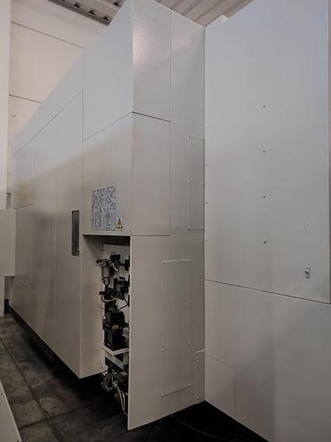 Usato CENTRO DI LAVORO ORIZZONTALE MAZAK MOD. HCN-6000