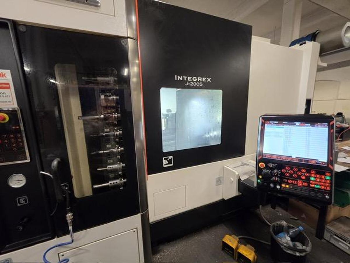 Usato CENTRO MULTITASKING USATO MAZAK INTEGREX J-200 S
