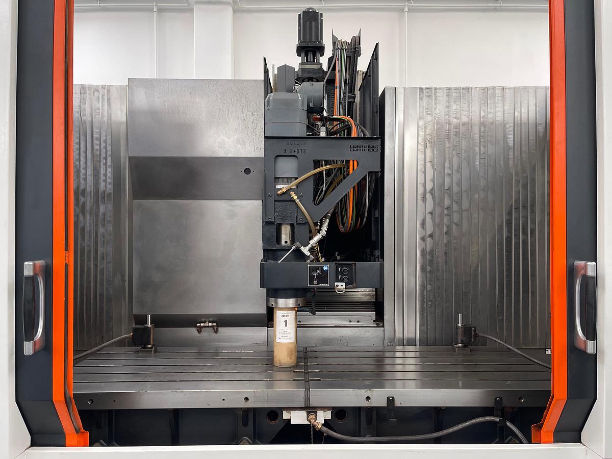 Usato CENTRO VERTICALE USATO MAZAK VTC 760