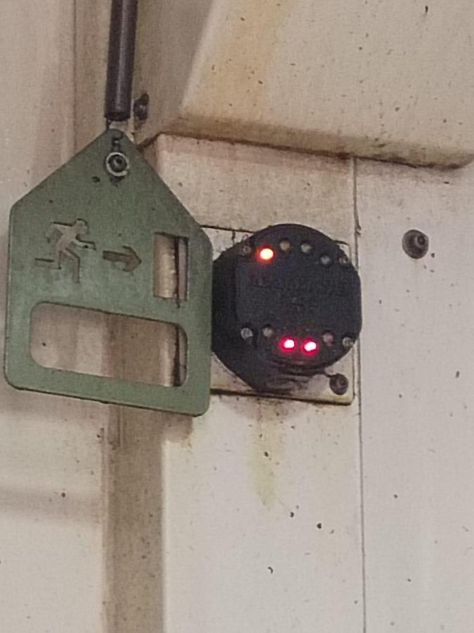 Usato CENTRO DI LAVORO VERTICALE 5 ASSI MAZAK USATO
