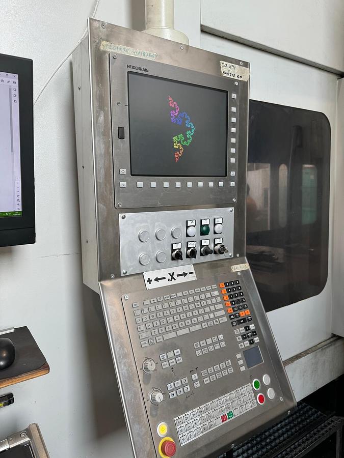 Usato FRESATRICE A T JOBS / SACHMAN