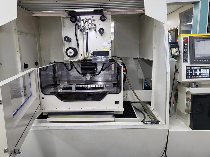 Usato Elettroerosione A Filo Fanuc robocut Alpha 1ID