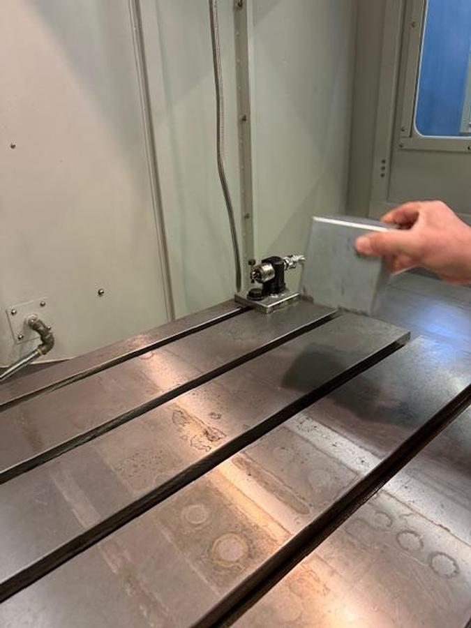 Usato CENTRO DI VERTICALE USATO MICROCUT - Challenger VMC 1300