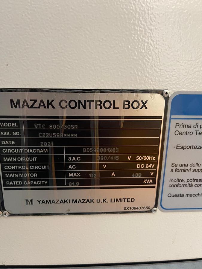 Usato CENTRO DI LAVORO VERTICALE 5 ASSI MAZAK USATO
