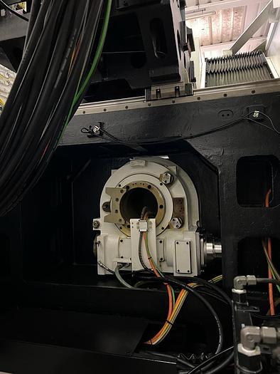 Usato 2016 MAZAK VARIAXIS J 600