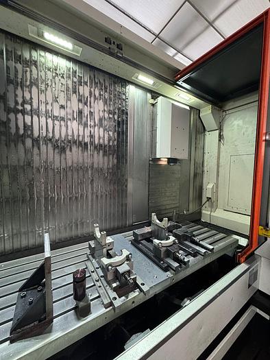 Usato Centro di lavoro verticale cnc usato MAZAK VTC 820/20