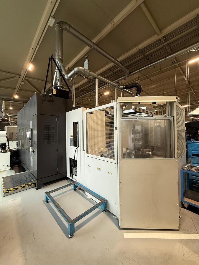 Usato CENTRO DI LAVORO CNC ORIZZONTALE OKUMA MB-400H 6 PALLET