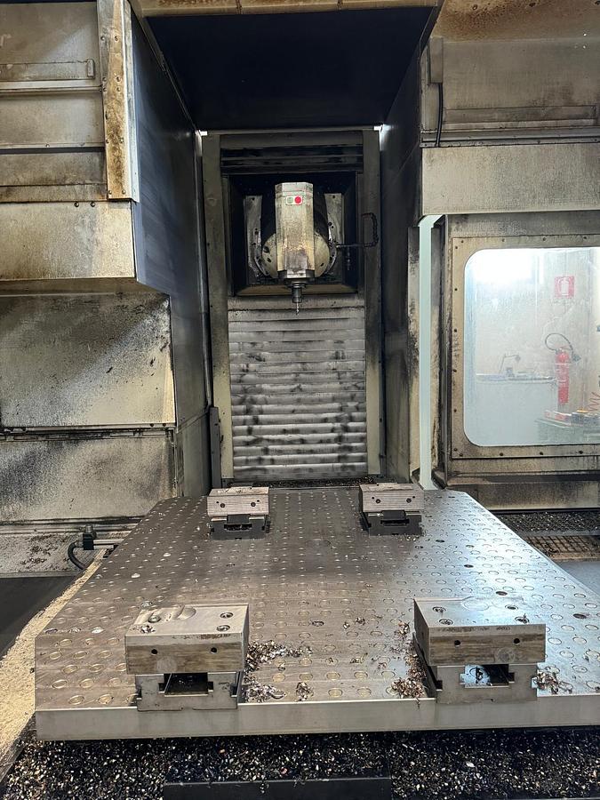 Usato FRESATRICE A T JOBS / SACHMAN