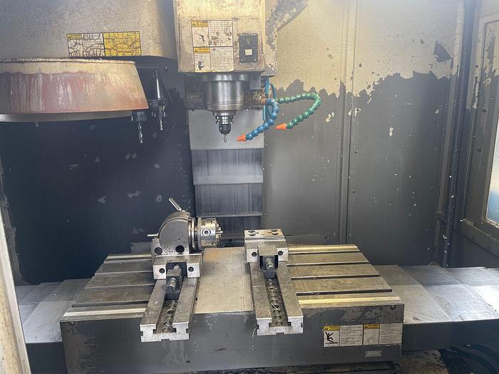 Usato CENTRO DI LAVORO VERTICALE SHE HONG OMNIS