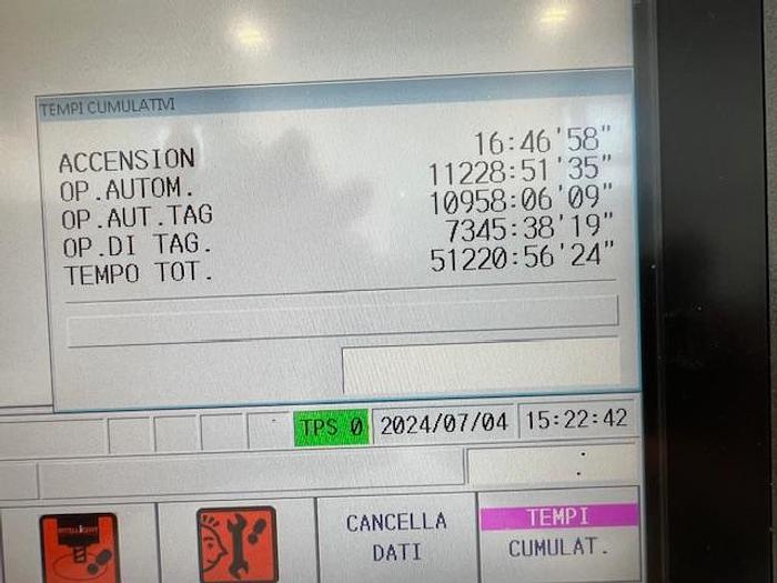 Usato CENTRO VERTICALE 5 ASSI SIMULTANEI MAZAK VARIAXIS I 700