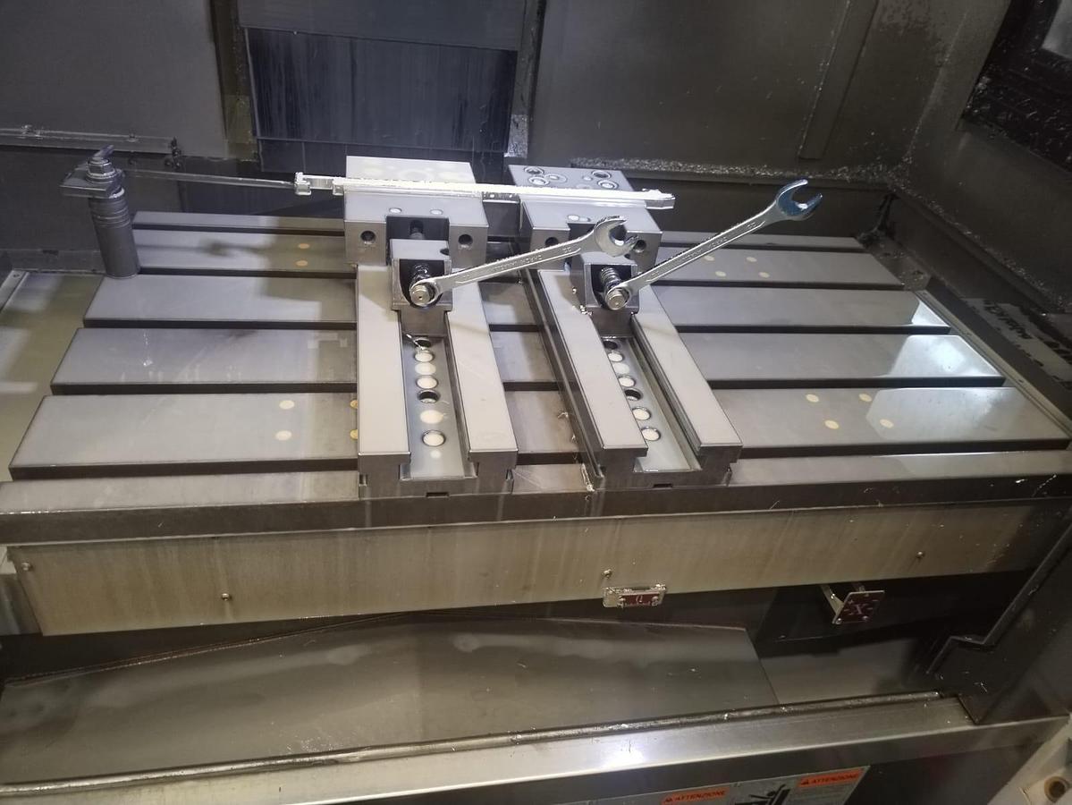 Usato Centro di lavoro verticale usato Mazak VCN 510