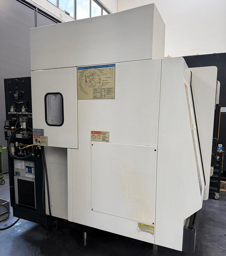 Usato 2004 MAZAK VCN 410A